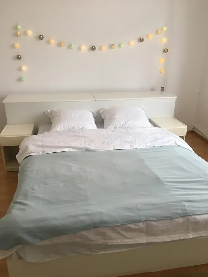 Piano House Apartment Bucharest