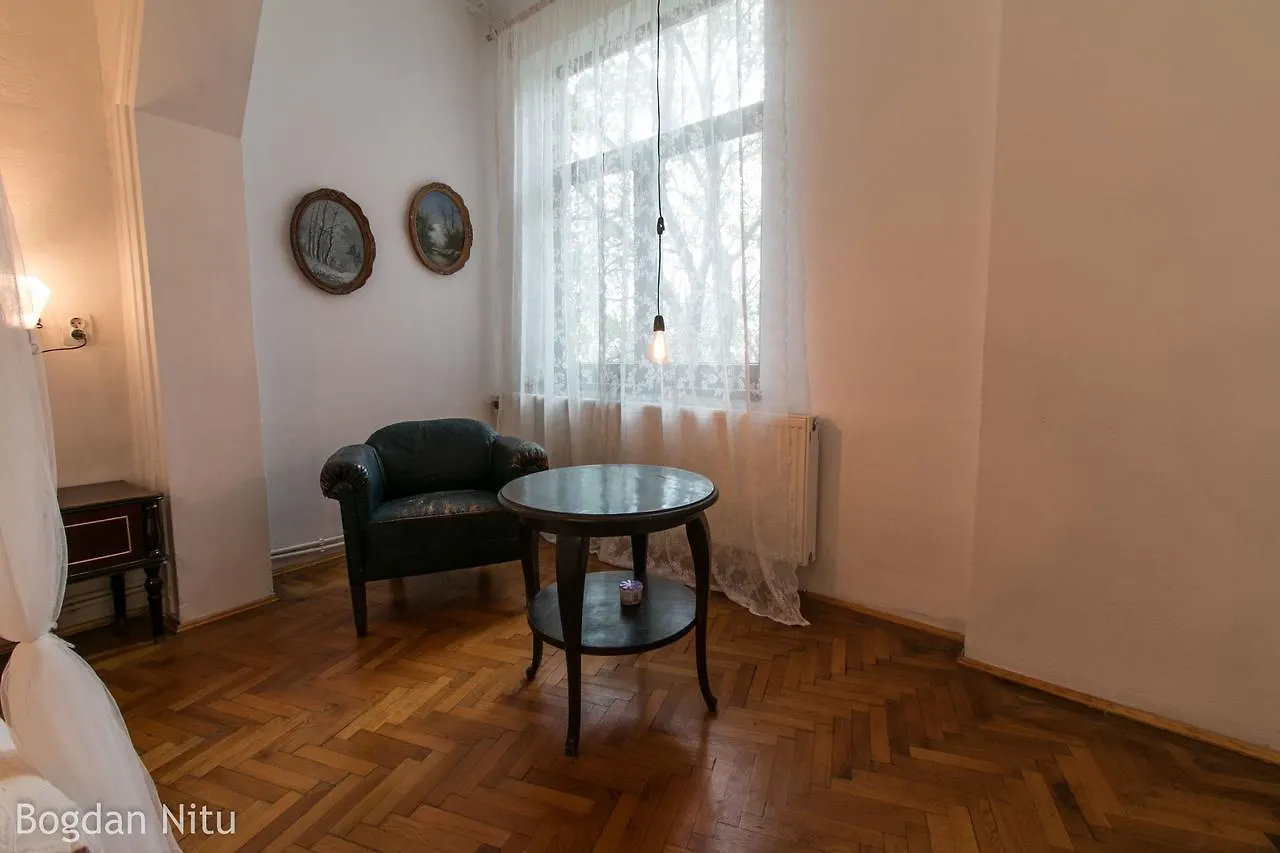 Piano House Apartment Bucharest