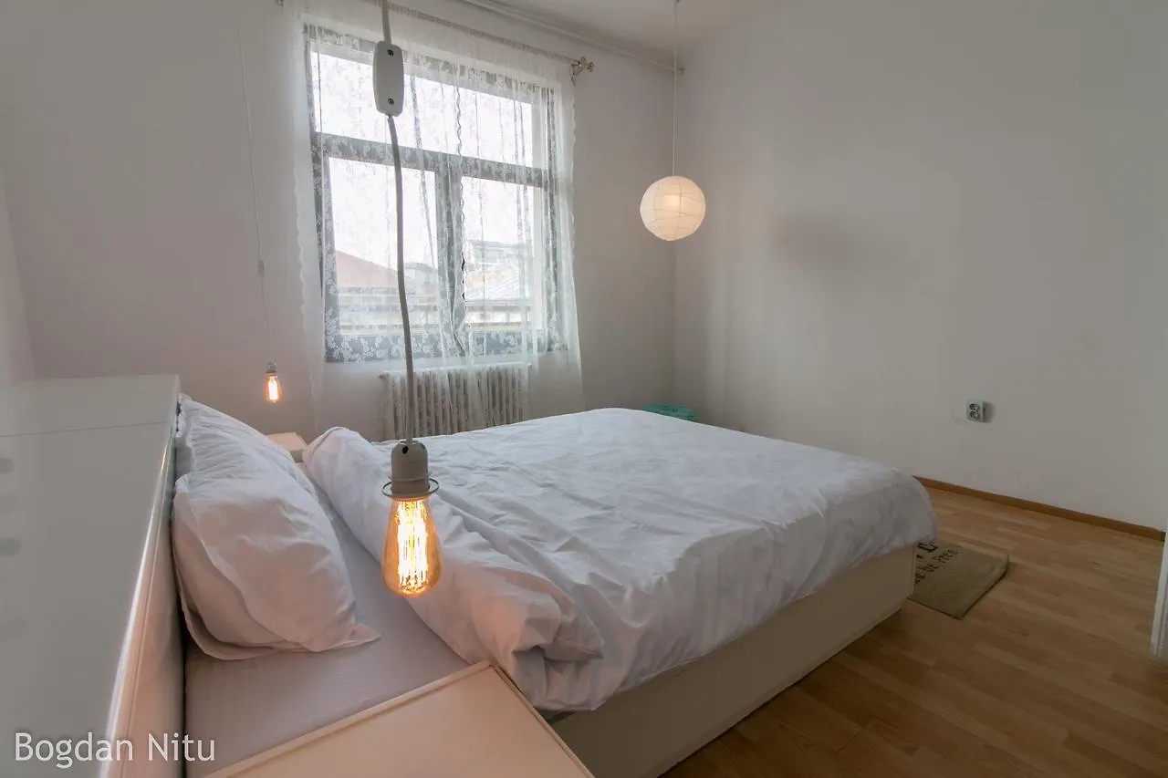 Piano House Apartment Bucharest